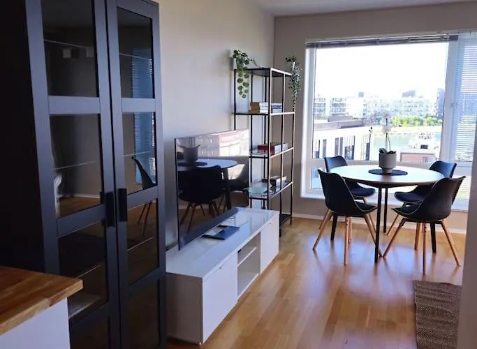 Marinas In Ost With Gratis Parking Place * Stavanger