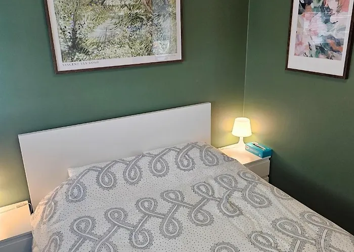 Marinas In Ost With Gratis Parking Place 公寓